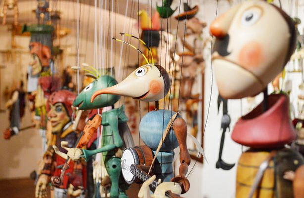 Куклы-марионетки - традиционные сувениры из Праги