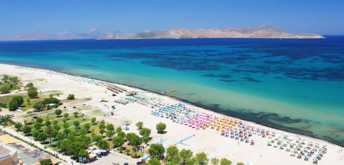 Пляж на курорте Тигаки (о. Кос, Греция)