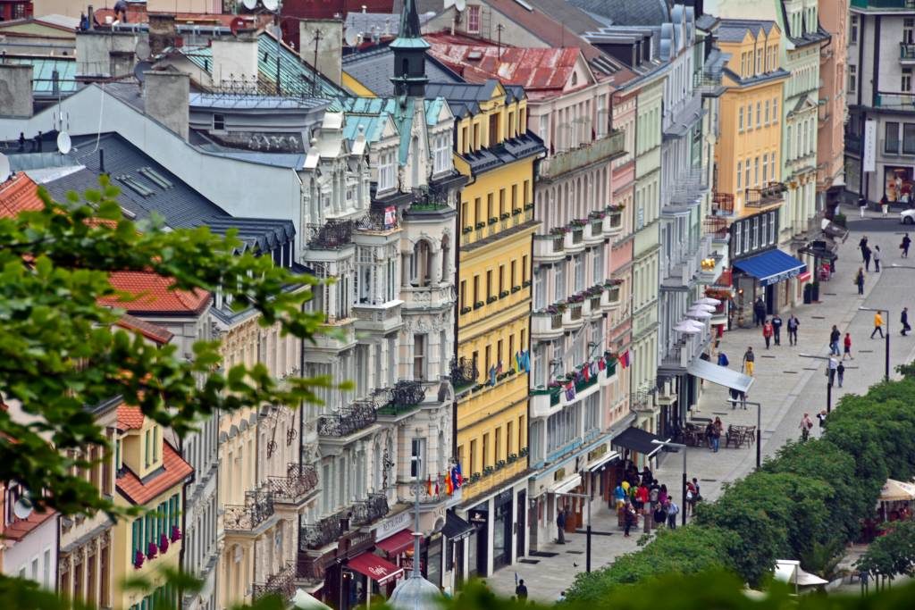 Куда можно съездить из Праги: Карловы Вары