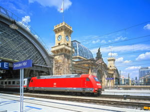 Железнодорожный вокзал в Дрезден (недалеко от центра)