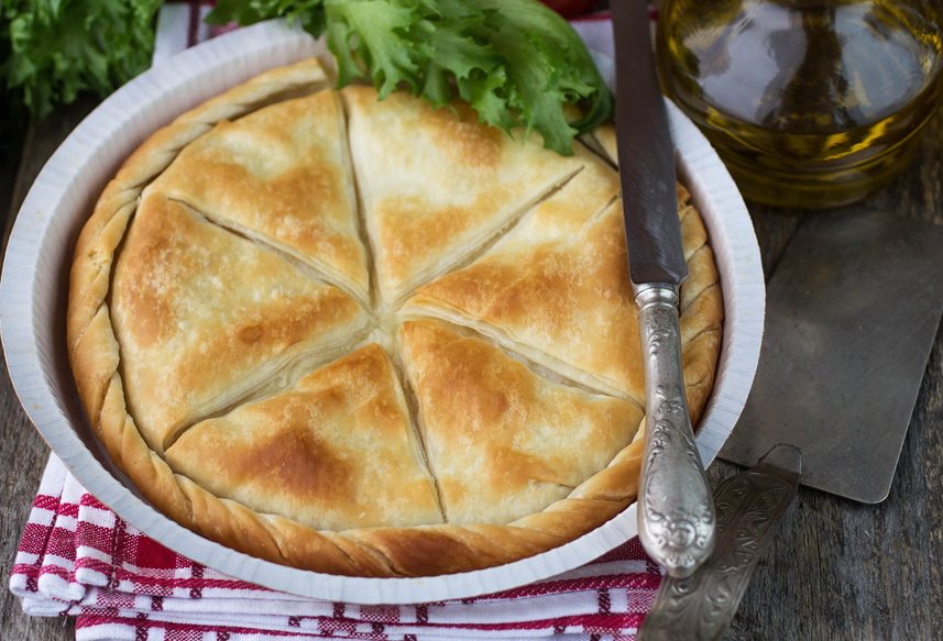Рецепт сырного пирога тиропита по-гречески (фото и видео)