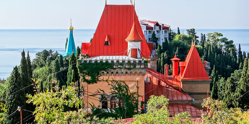 Дворец княгини Гагариной (Алушта, Крым) — как добраться, что посмотреть