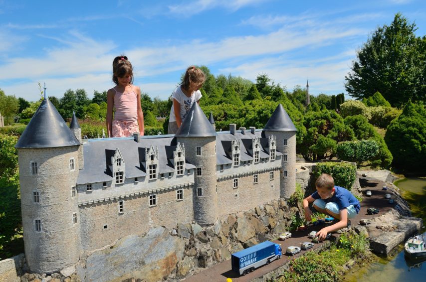 Куда сходить с ребенком в Париже: парк «Франция в миниатюре»
