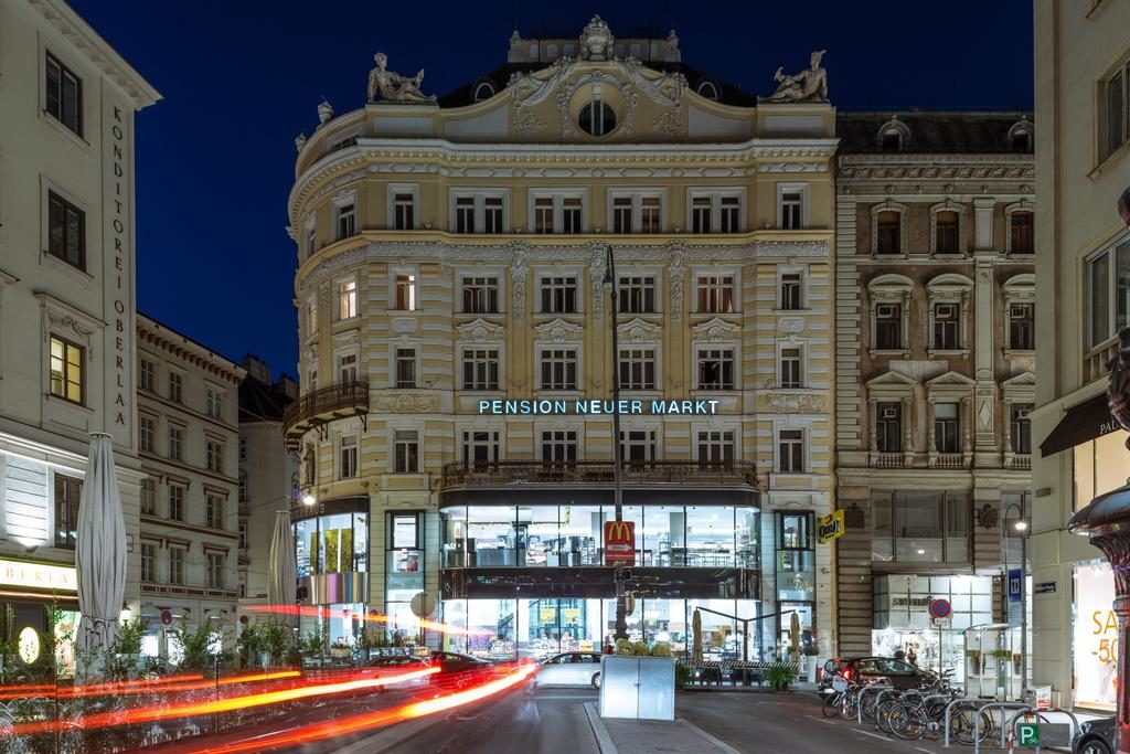 Pension Neuer Markt в историческом центре Вены