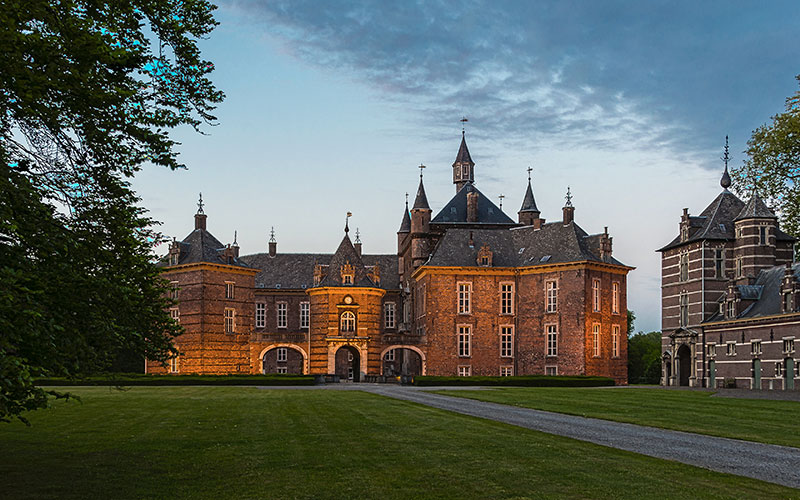 Экскурсии из Антверпена: замок Вестерло