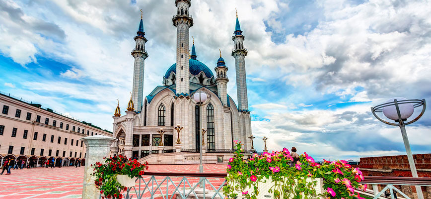 Казань в августе: мечеть Кул Шариф