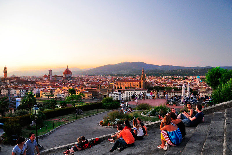 Площадь Микеланджело: как добраться из центра Флоренции