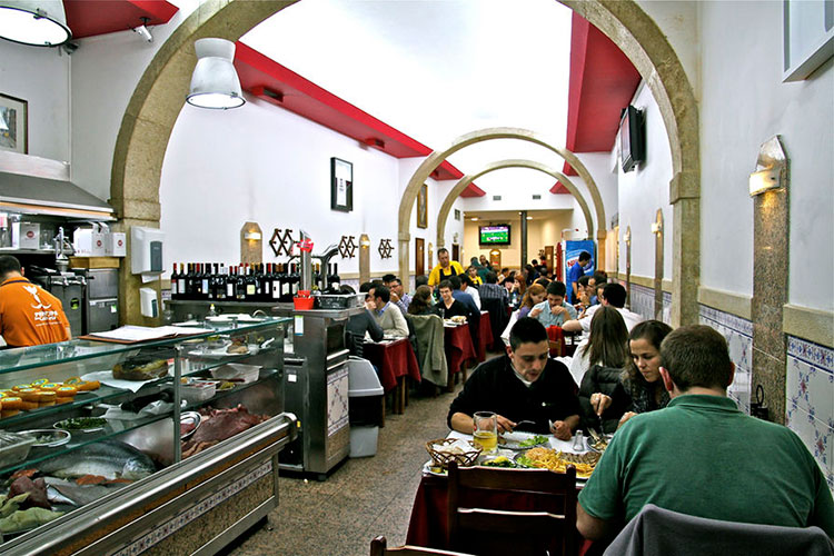 Кафе Principe do Calhariz в Лиссабоне