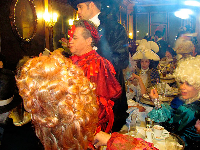 Кафе Флориан, закрытая вечеринка на карнавале в Венеции