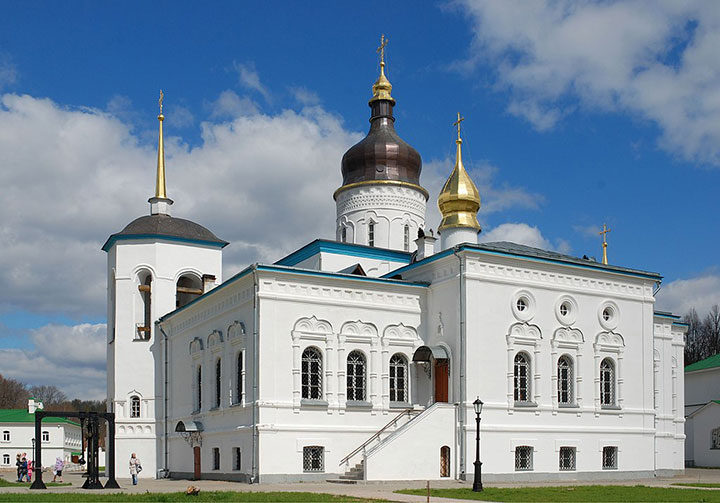 Спасо-Елеазаровской монастырь (Псков, Россия)