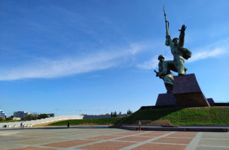 Известные памятники Севастополя