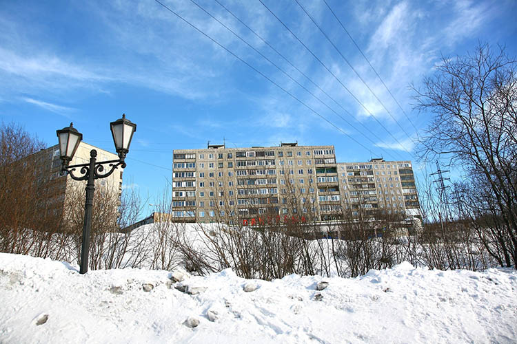Мурманск в апреле, снег