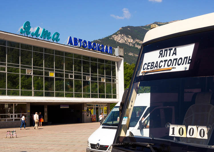 Автобус Ялта - Севастополь