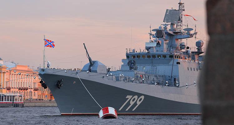 «Адмирал Макаров», Петербург, День ВМФ