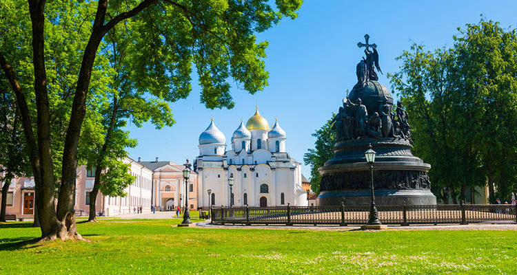 Старейшие города России: Новгород
