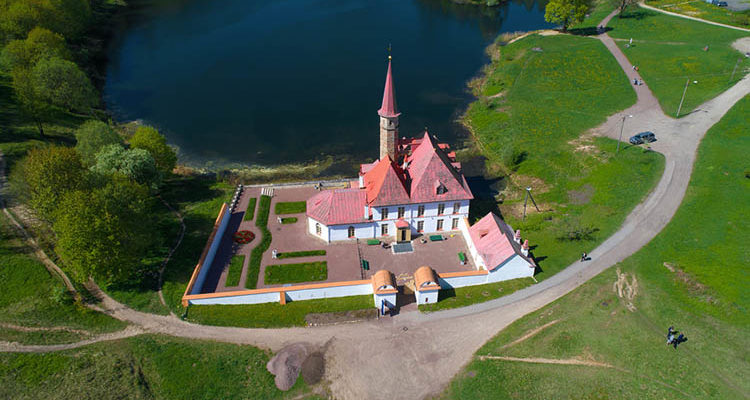 Приоратский дворец, Гатчина