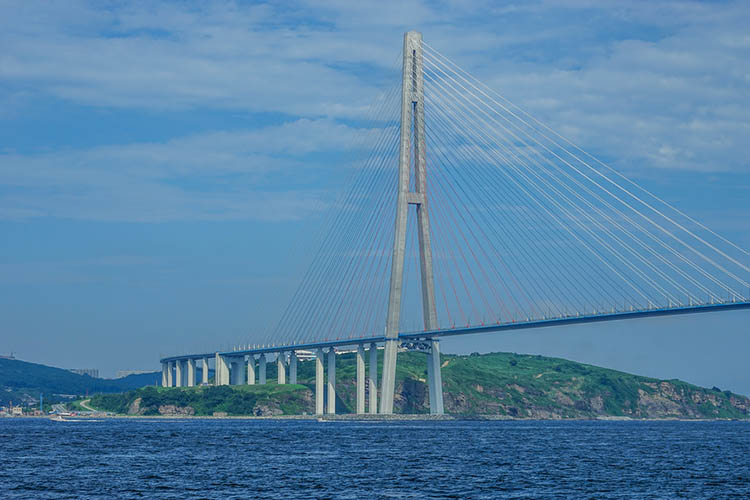 Русский мост, Владивосток